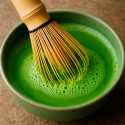 BATIDOR TÉ VERDE MATCHA CHASEN