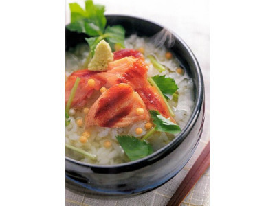 Ochazuke con hojuelas de Salmón